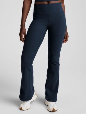 Beyond Yoga Spacedye Mid-Rise Bootcut Pant Nocturnal Navy 30” Inseam- Medium
